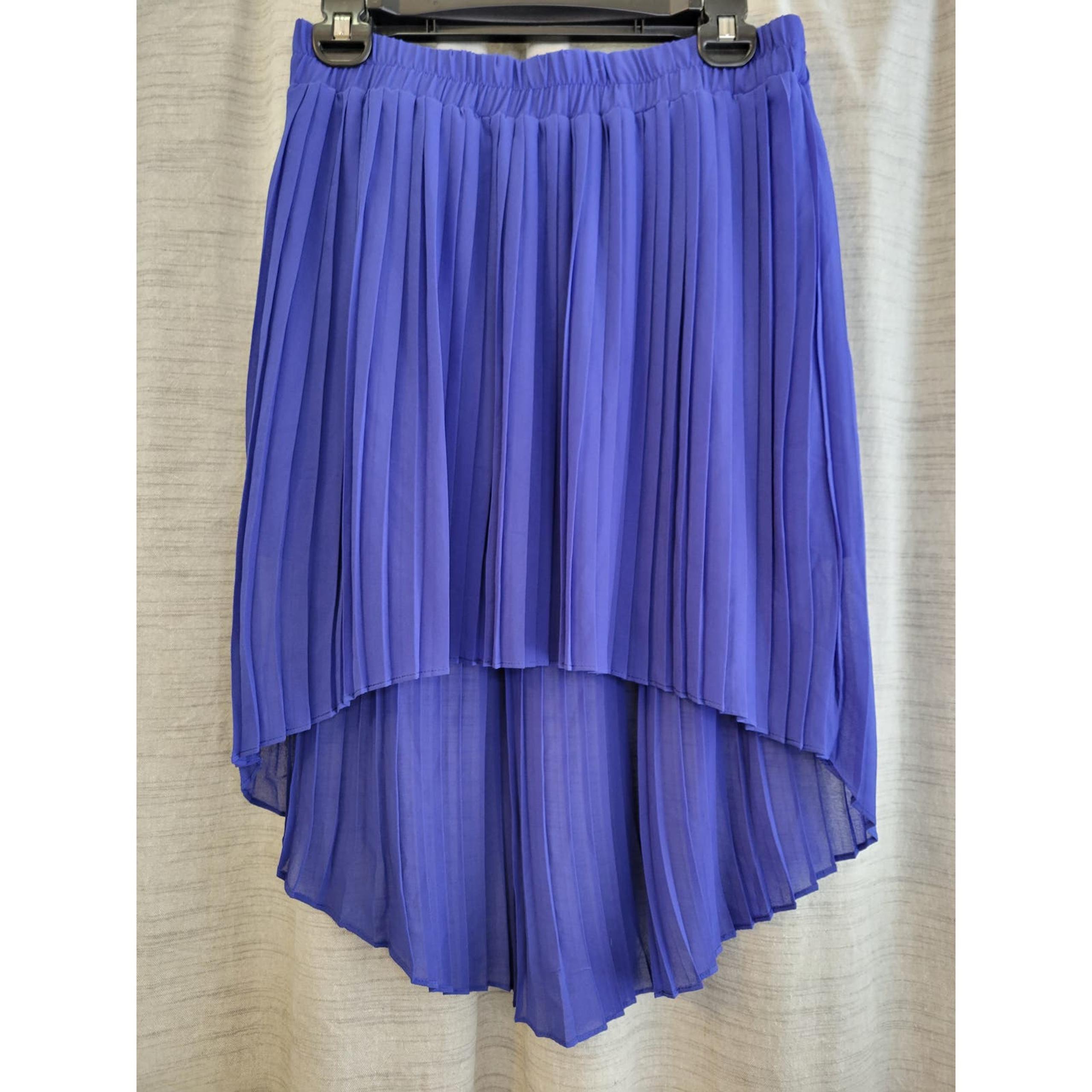 Umgee brand women's blue pleated mini skirt size M/L