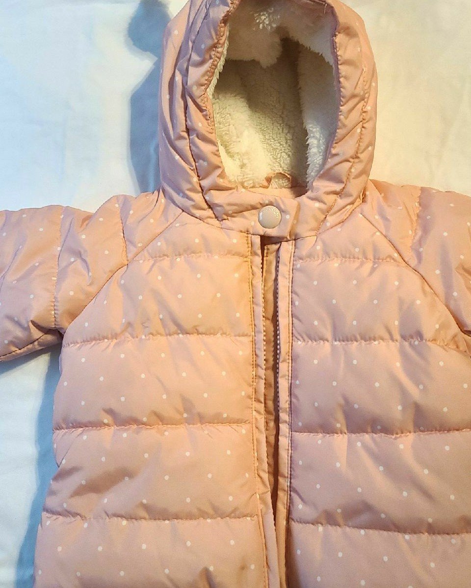 Babygap 0-6 months Girl pink jacket