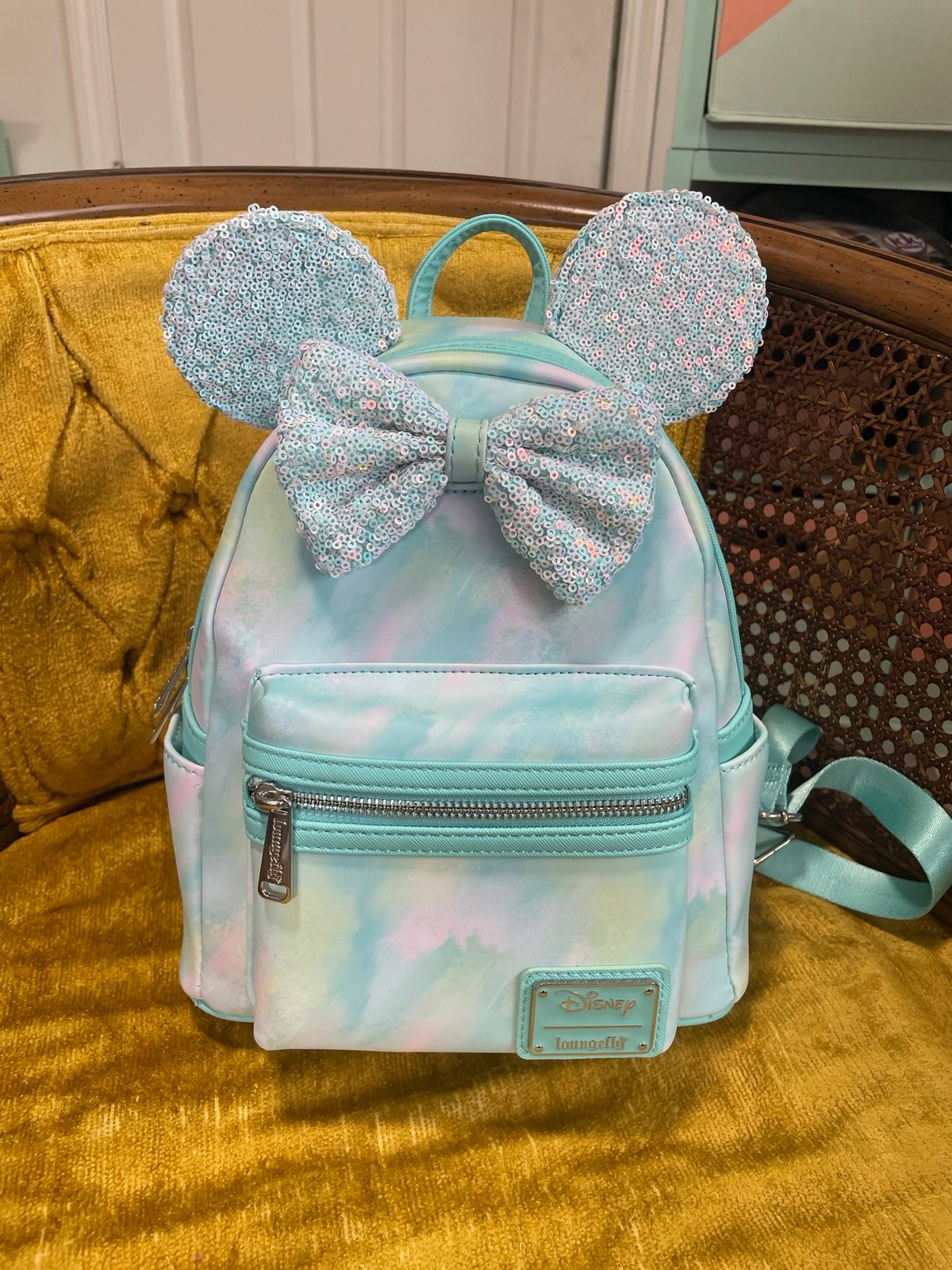 Loungefly Box Lunch Exclusive Pastel Sequin Disney Minnie ears backpack NWT
