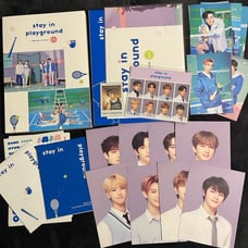 HOLD Stray Kids Photobook : Stay In Playground