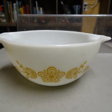 PYREX MIXING BOWL 1 1/2 QT 441 BUTTERFLY WHITE