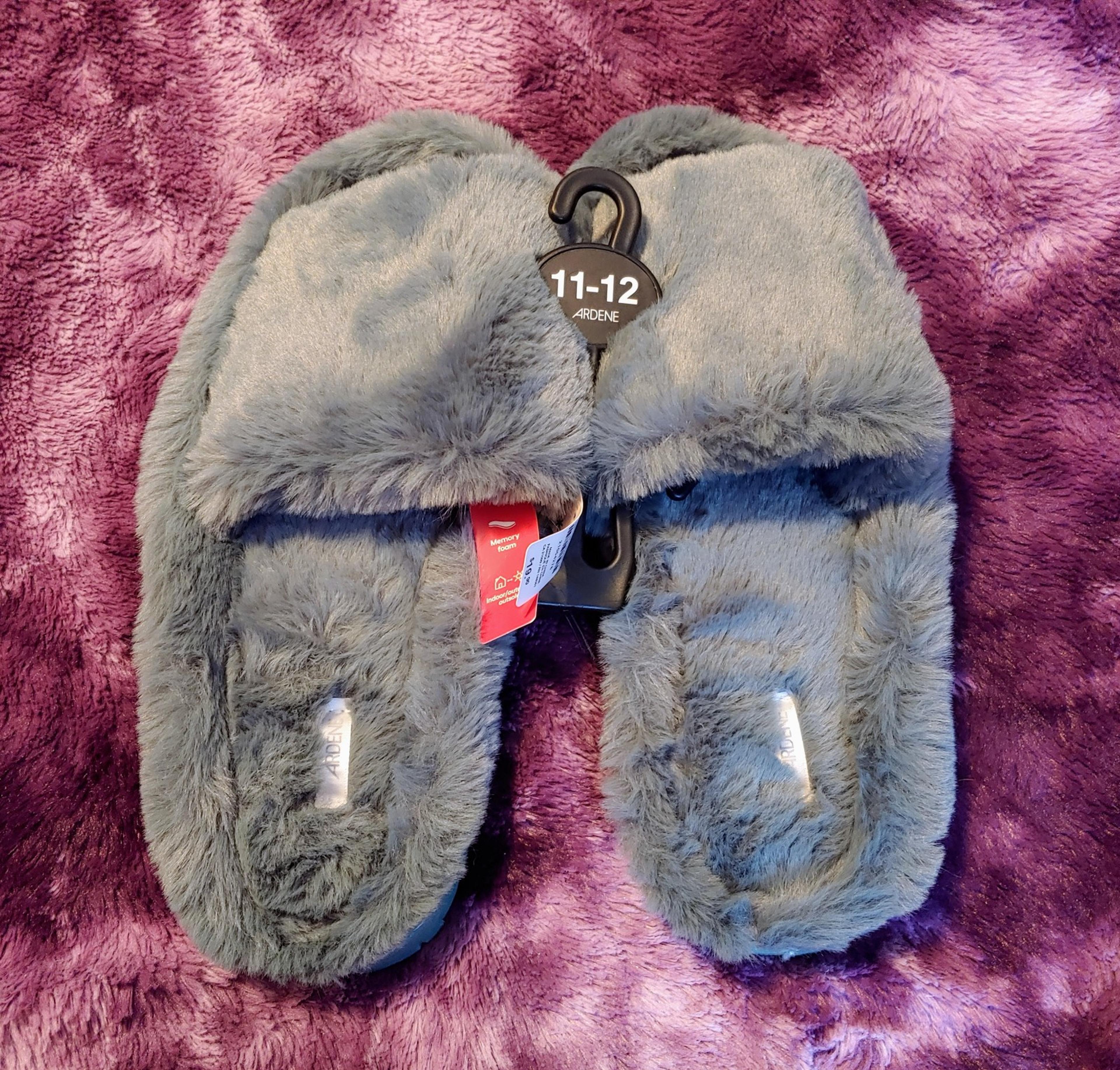 Ardene Foam Slippers for Women | Mercari