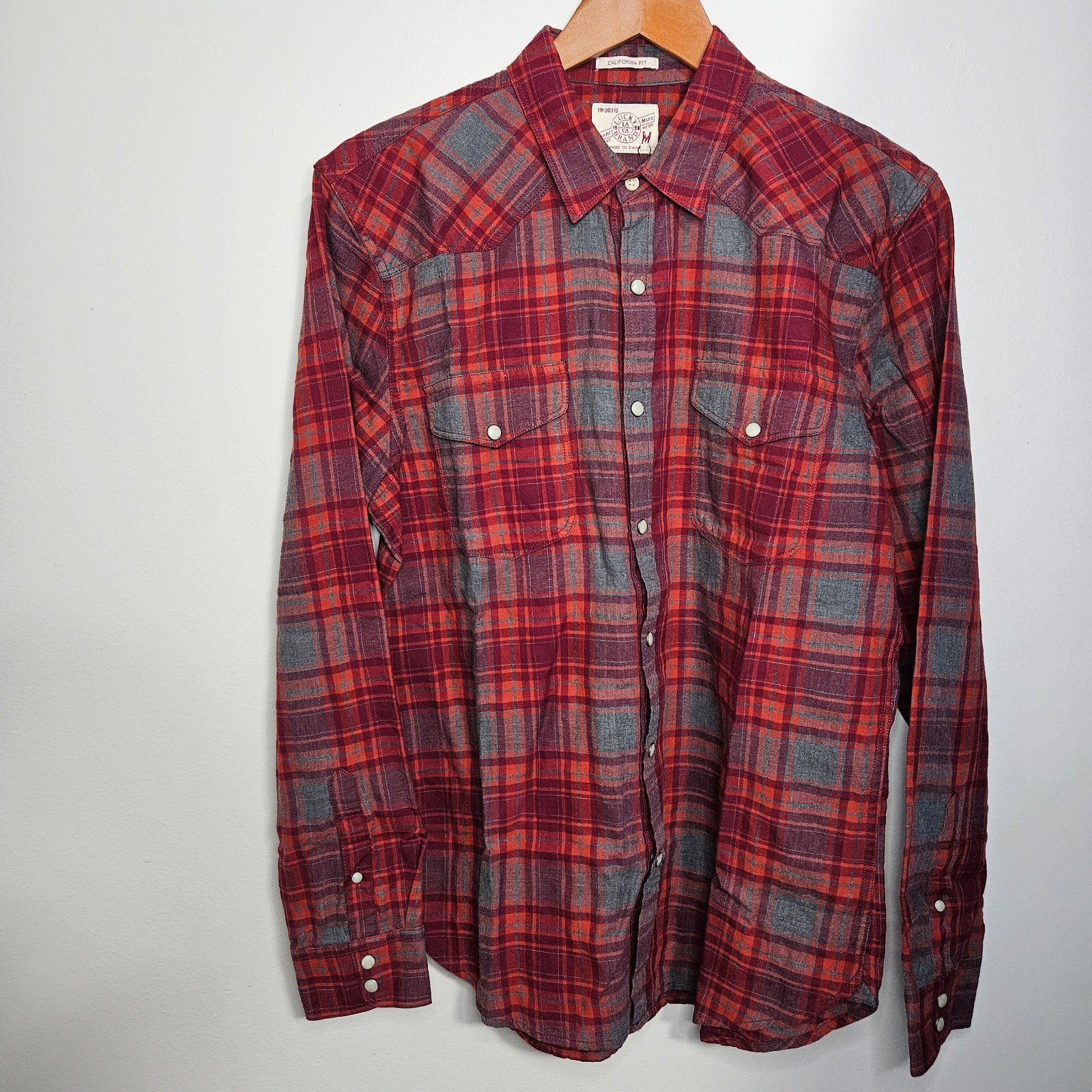 Lucky Brand Pearl Snap Long Sleeve Flannel Shirt Red Gray Plaid Men's Medium