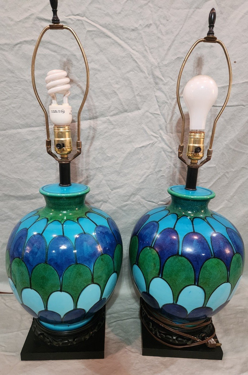 VTG RARE RAYMOR ROSENTHAL NETTER BELLINI ITALY SCALE DESIGN PEACOCK COLOR LAMP