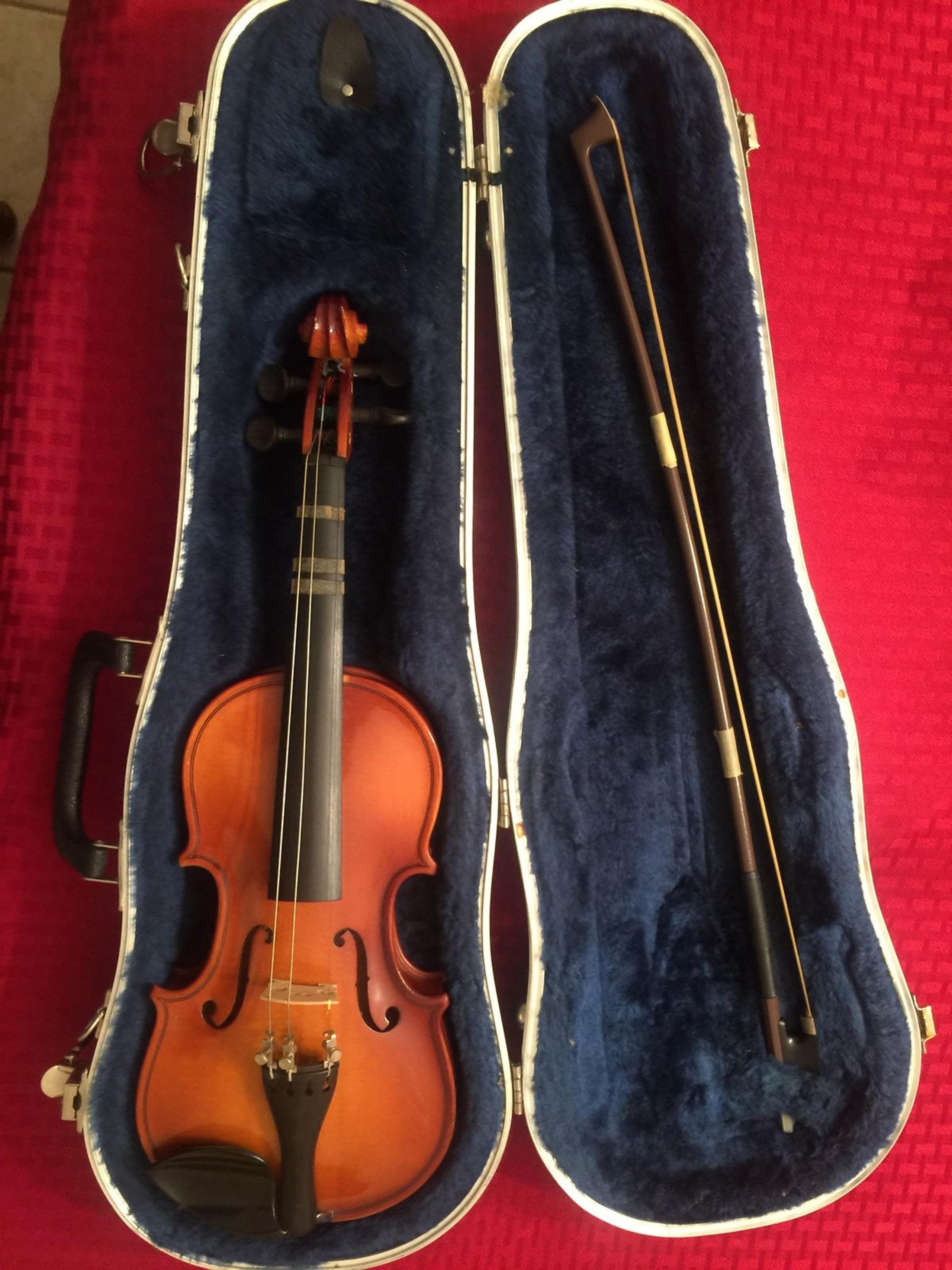 Josef Lorenz Luby (Schönbach) Violin