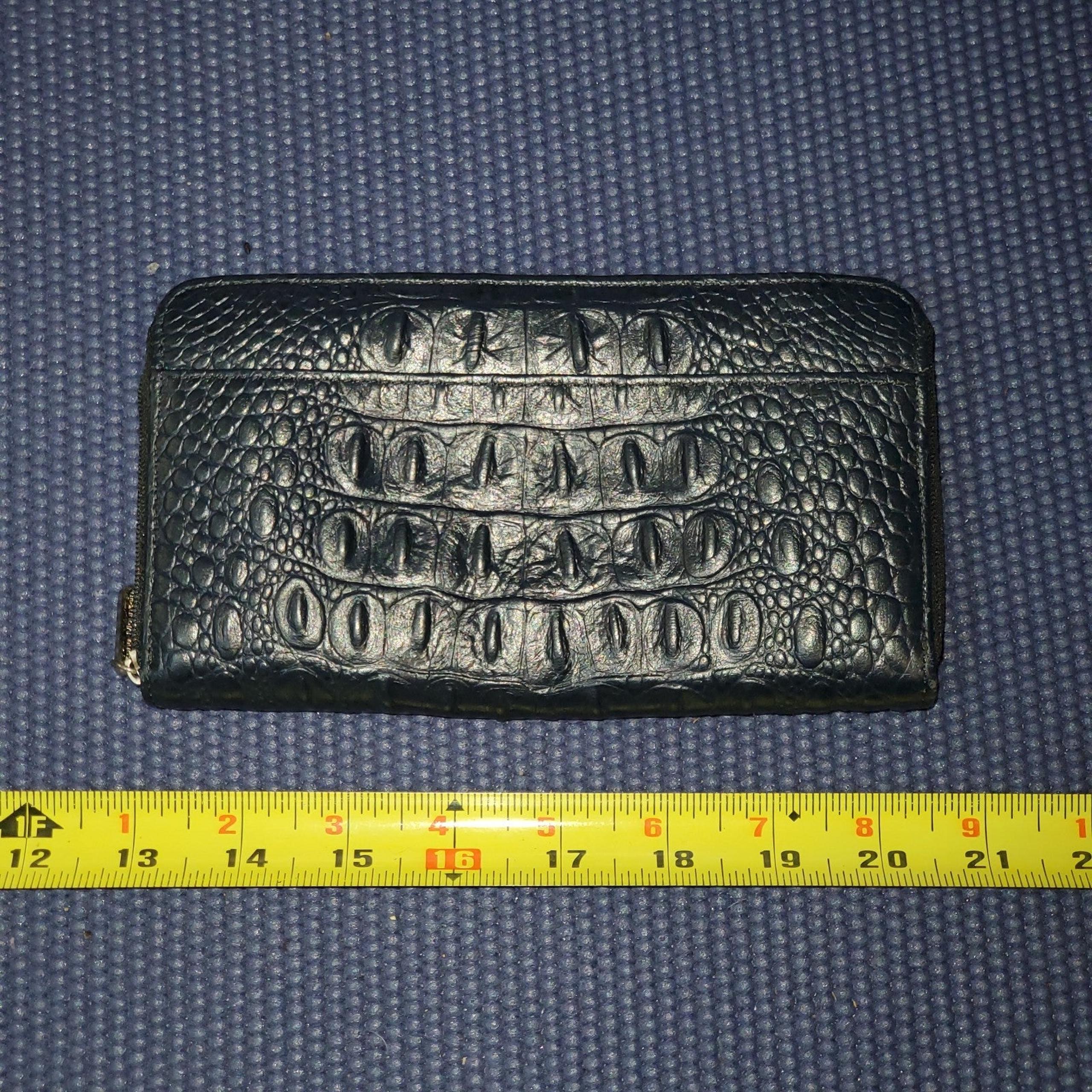 Stone Mountain Dark Green Crocodile Skin Embossed Leather Wallet Clutch Purse