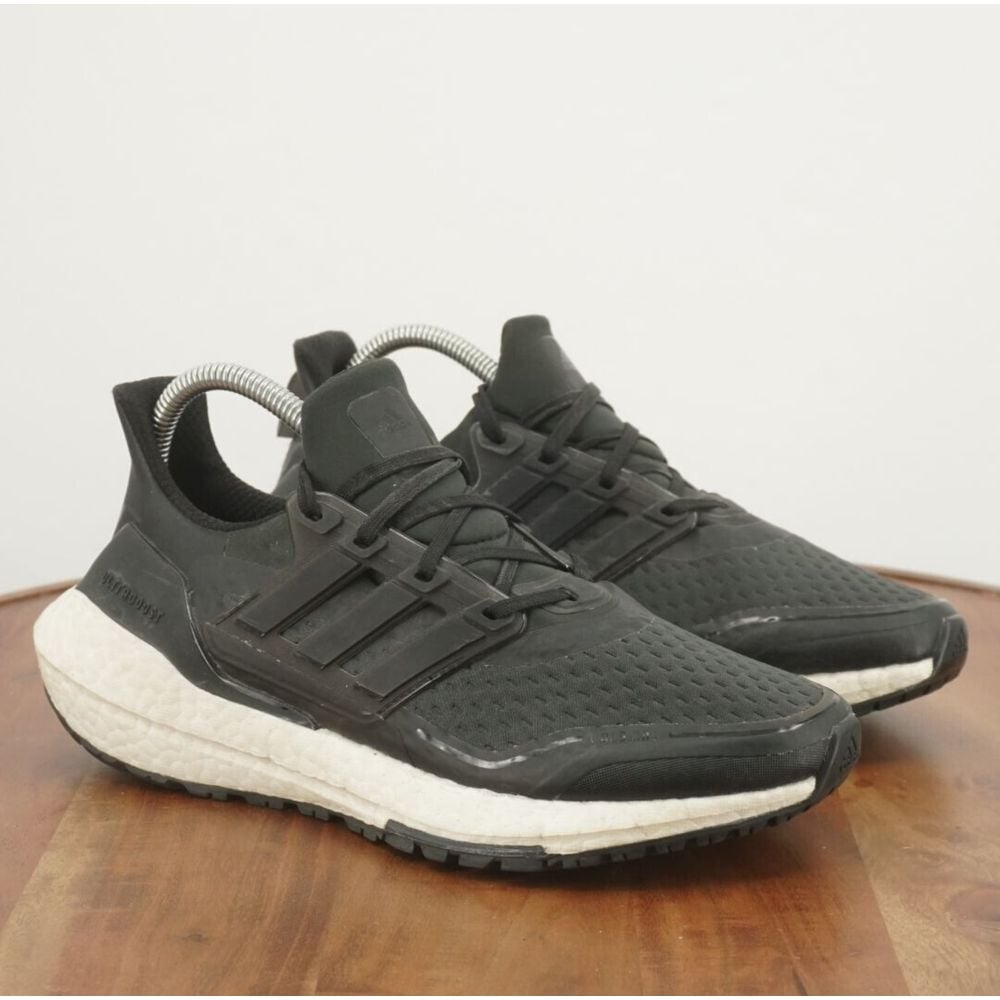 Adidas Womens Ultraboost 21 Cold.RDY Sneakers Shoes Black Lace Up Size 8