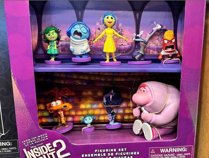 Disney Parks Inside Out 2 Figurine Playset NEW