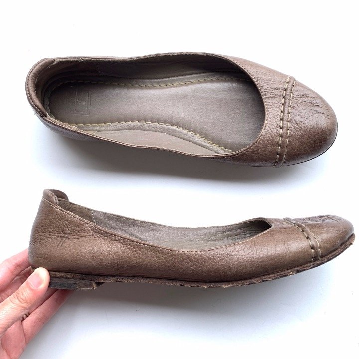 Frye Slip-on Round-Toe Flat Loafer Shoes