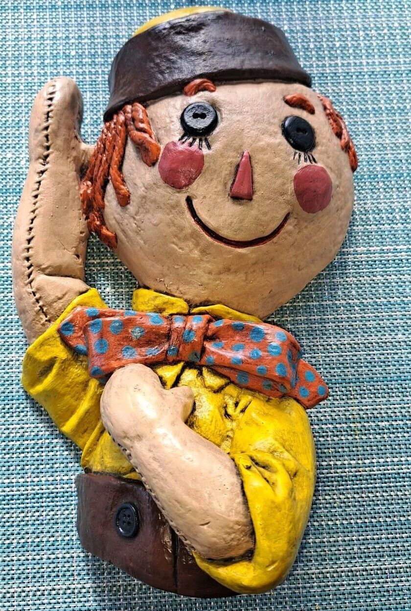 Vintage 1970's RAGGEDY ANDY CHALKWARE PLASTER 13 WALL HANGING Raggedy ANNE