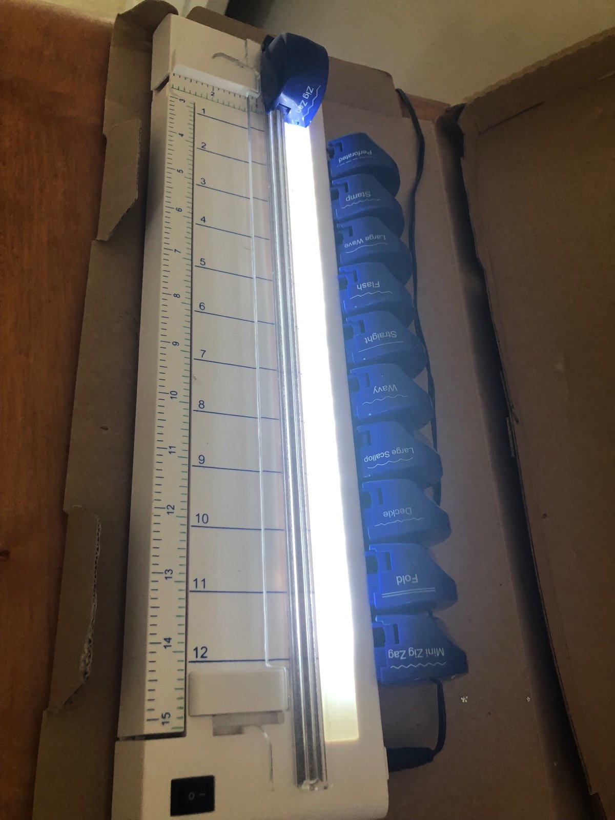 Stationery design cutter