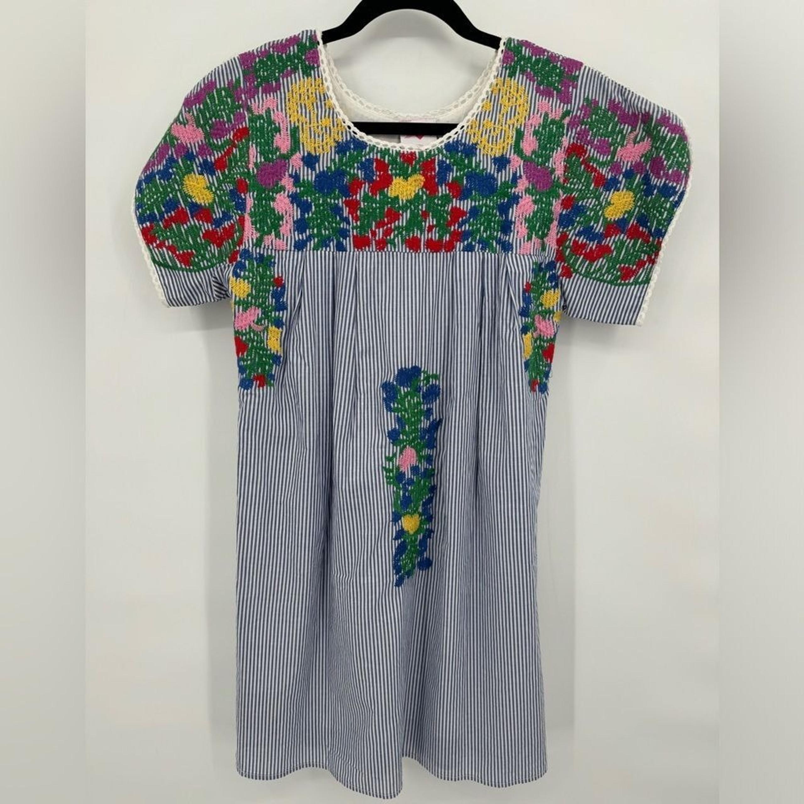 Buddy Love Size Small Striped EmbroideredLined Dress Short Sleeve Cute Casual