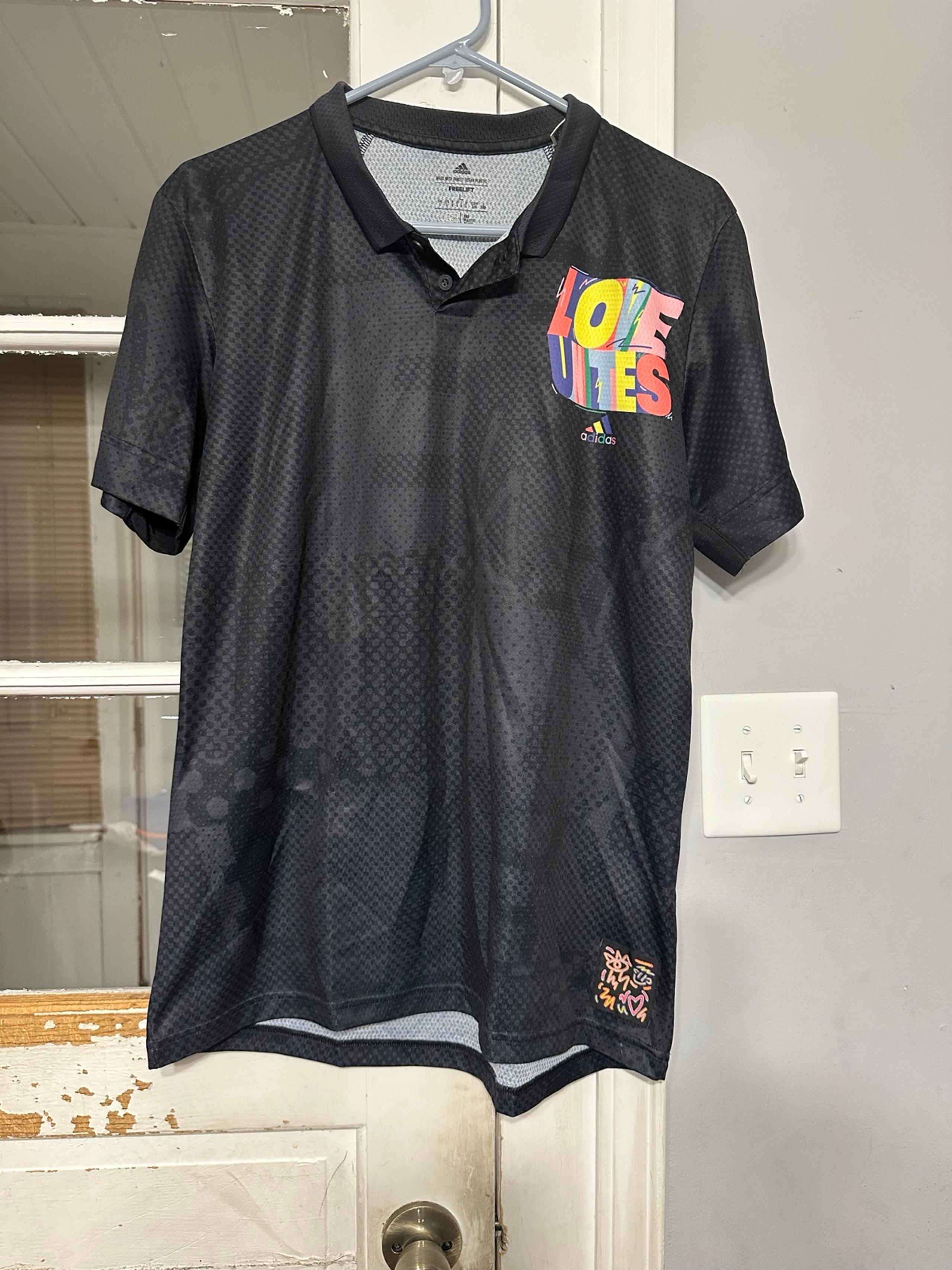 Jersey Adidas Freelift Pride Love Unites Men’s L