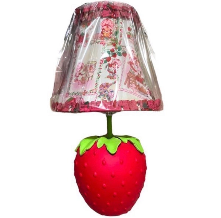 Strawberry Shortcake Lamp