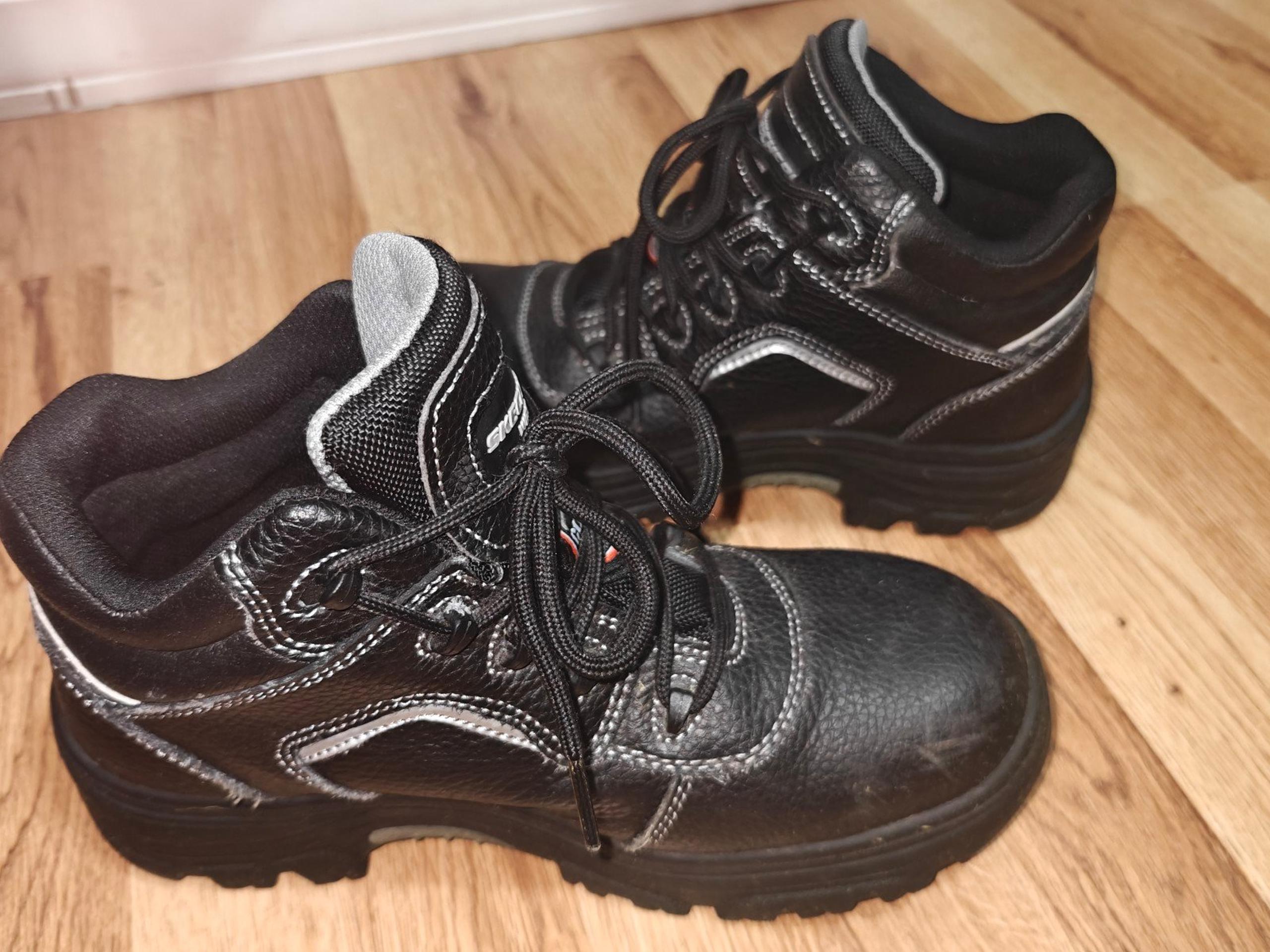 Men's SKECHERS work shoes