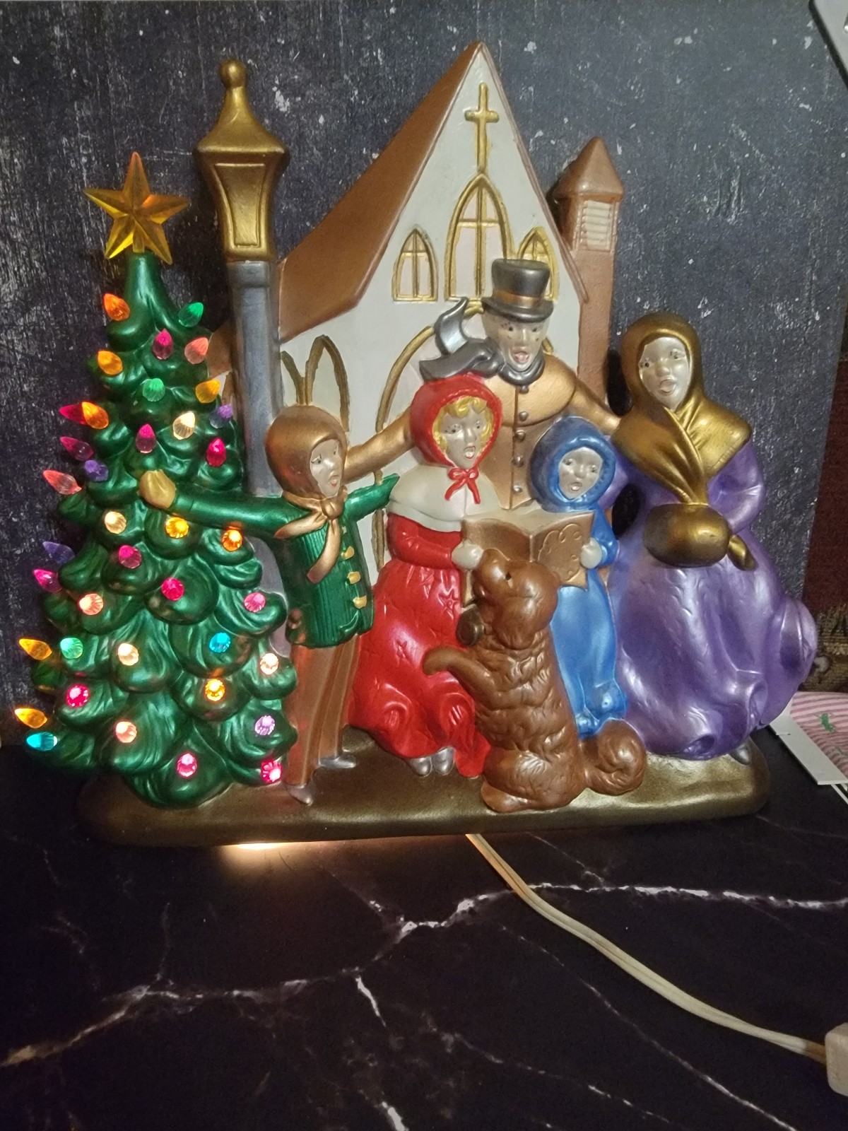 VINTAGE CERAMIC CHRISTMAS TREE ATLANTIC MOLD A414 CHURCH CAROLERS LIGHTED