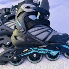 Size 8 unisex roller blades inline skate black