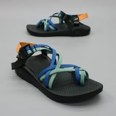 Chaco Ladies 9 Z/Cloud Teal Blue Strappy Sport Hiking Strappy Toe-loop Sandals