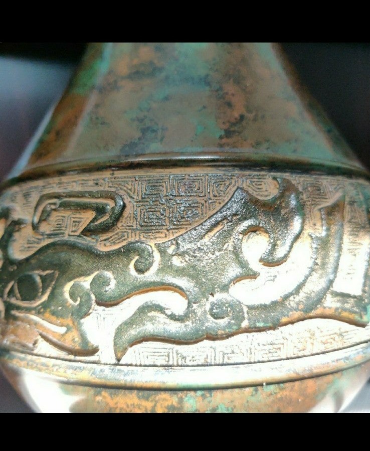 Asian art Chinese Japanese bronze brass solid top metal vase statue elephant ear