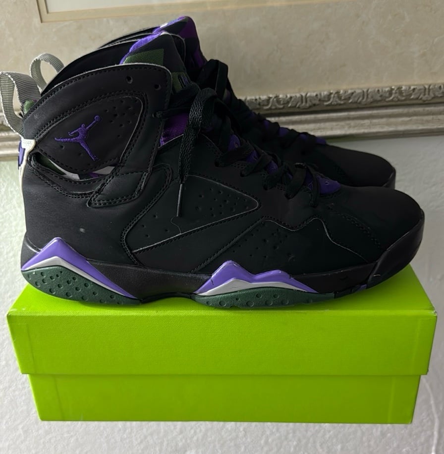 Jordan 7 Retro Bucks Away Ray Allen 2019 Men's Size 8.5 Purple Basketball Shoes