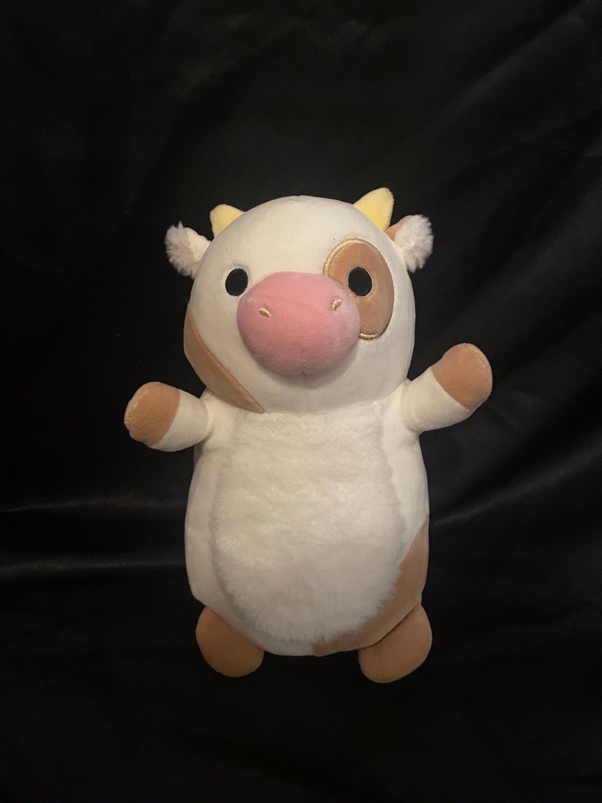 Drella hugmee squishmallow