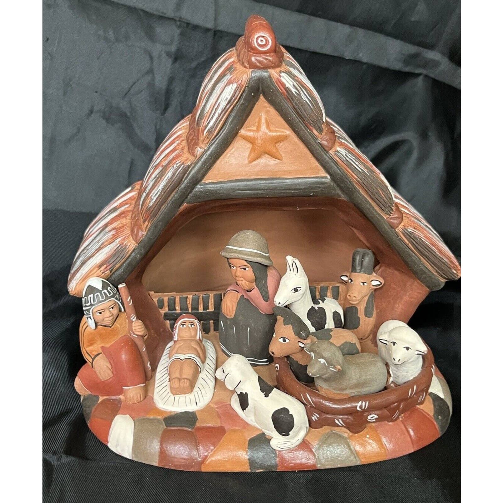 Vintage Peruvian Pottery Nativity Set Sculpture Hand Painted Peruvian Folk Art