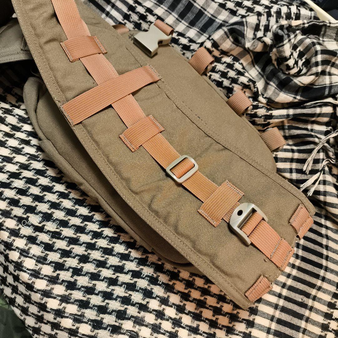 Recon Mountaineer製 トラウマバッグ 医療バック アメリカ合衆国