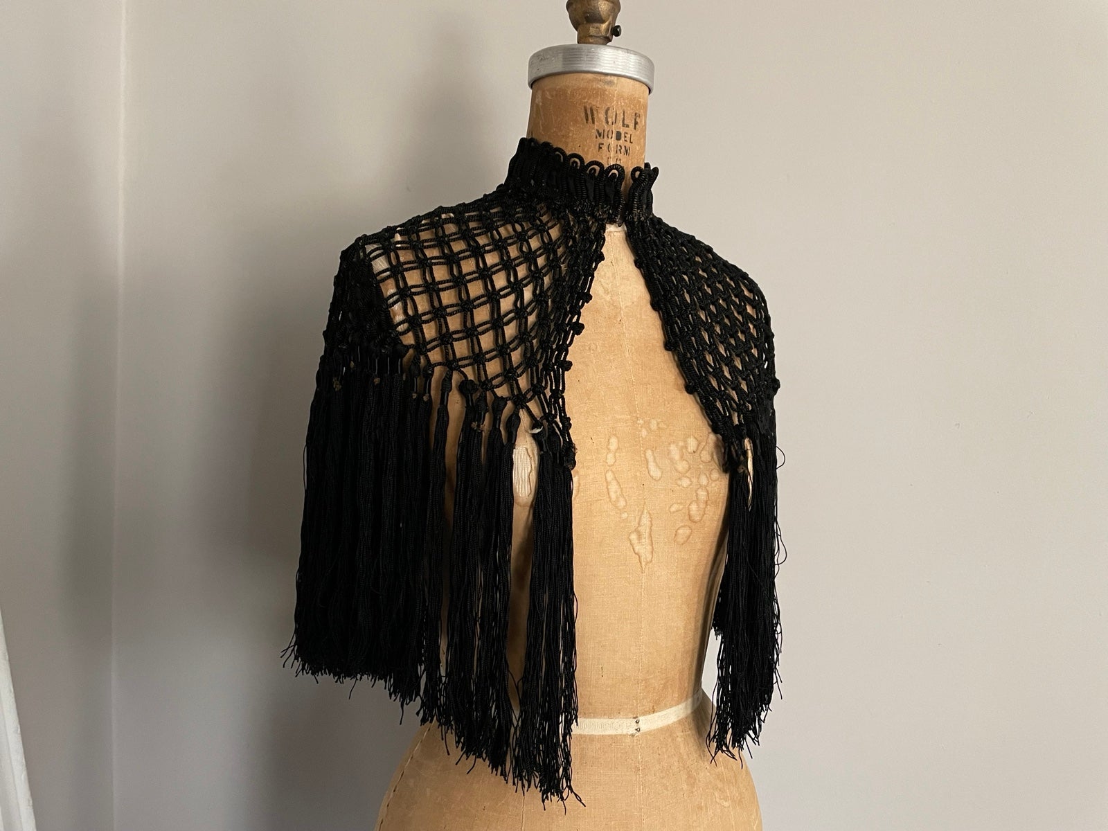 Antique Victorian black macrame mourning capelet, gothic aesthetic XS