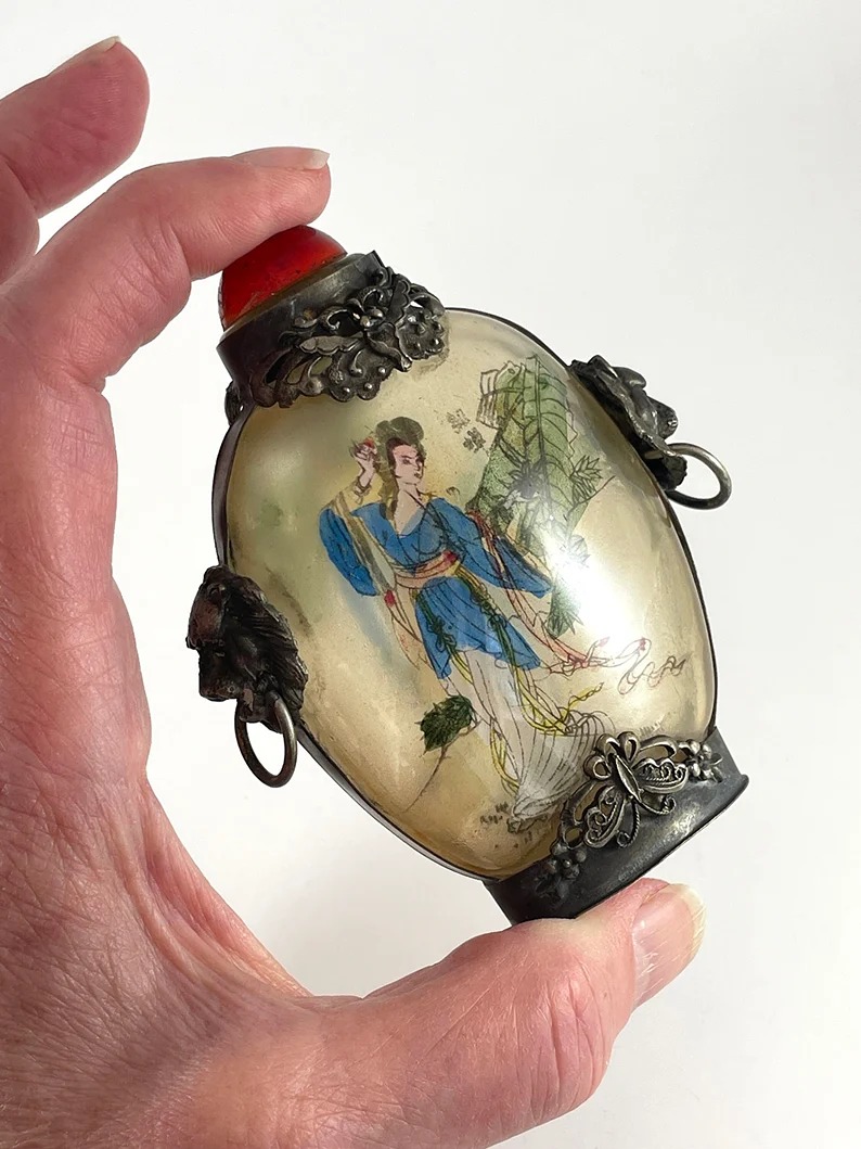 Vintage Snuff bottle Reverse Painted Chinese Japanese