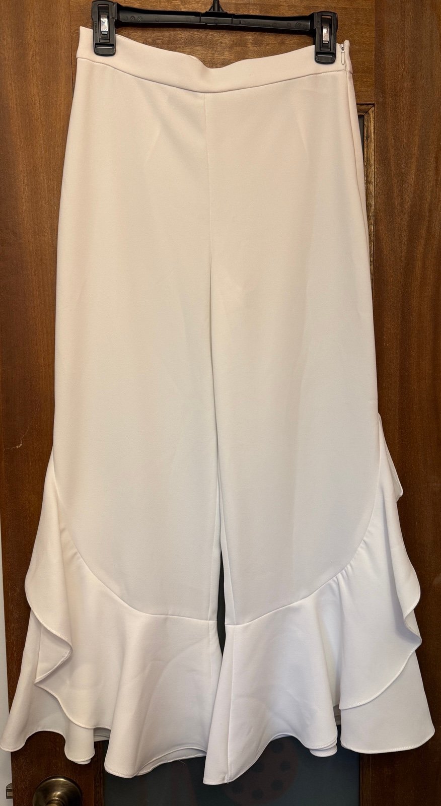 Zara Women Soft White Cropped High Waisted Ruffle Pants Small
