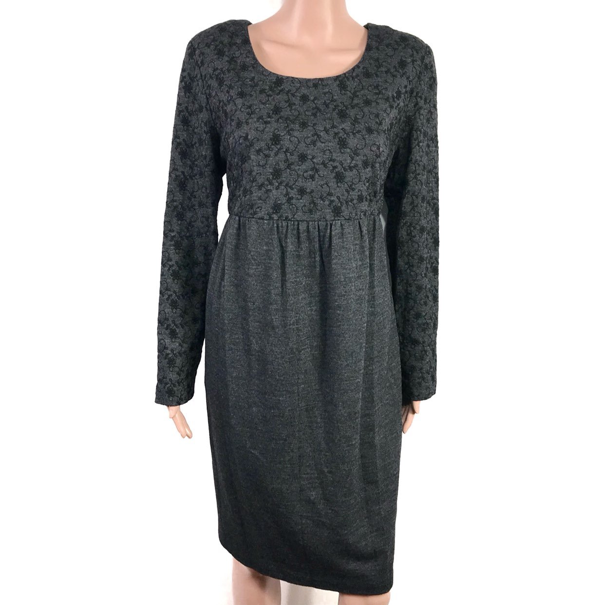 A Pea in the Pod Embroidered Maternity