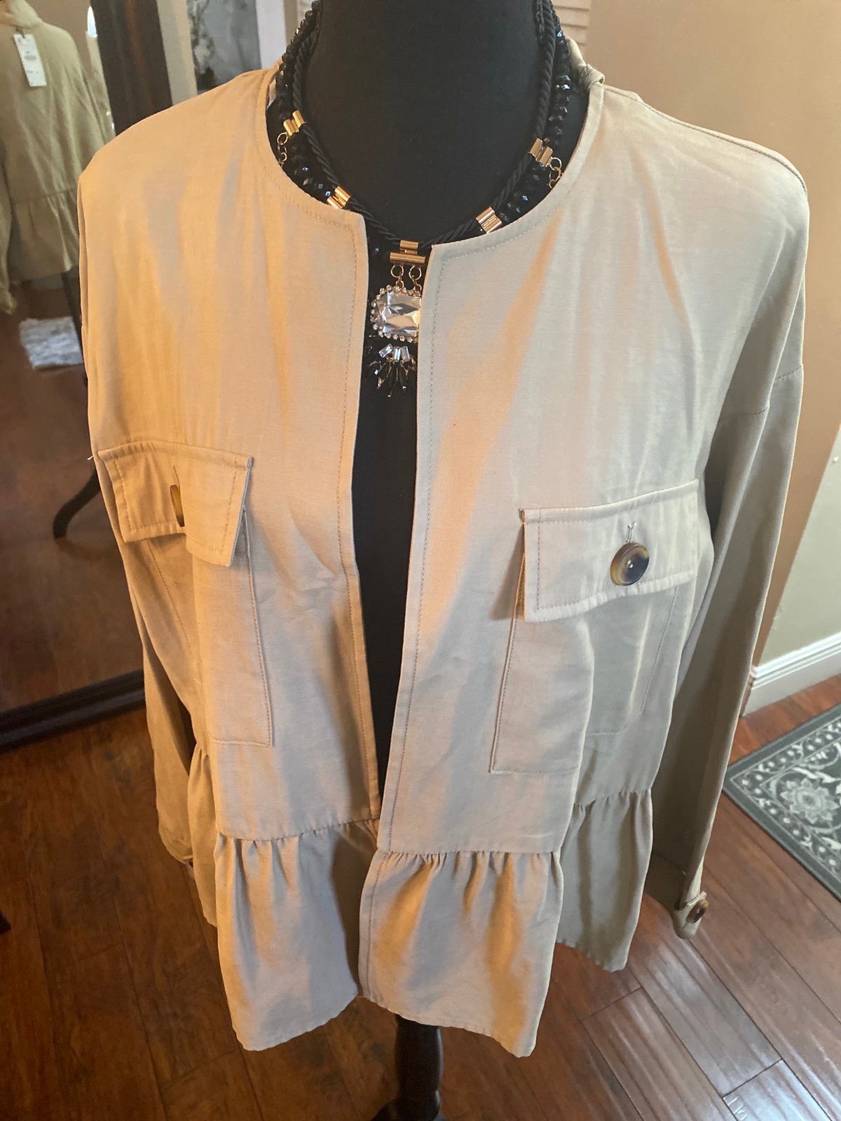 Zara Jacket NWT Large Beige Coat Open Front NEW