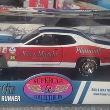 1:18 Scale 1971 Plymouth Road Runner Modified Production Sox and Martin Ltd #4