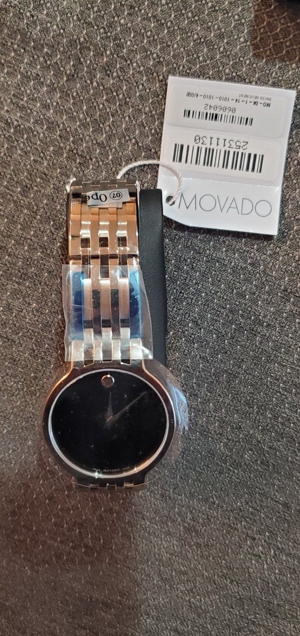 MOVADO Mens Watch Great gift Brand new
