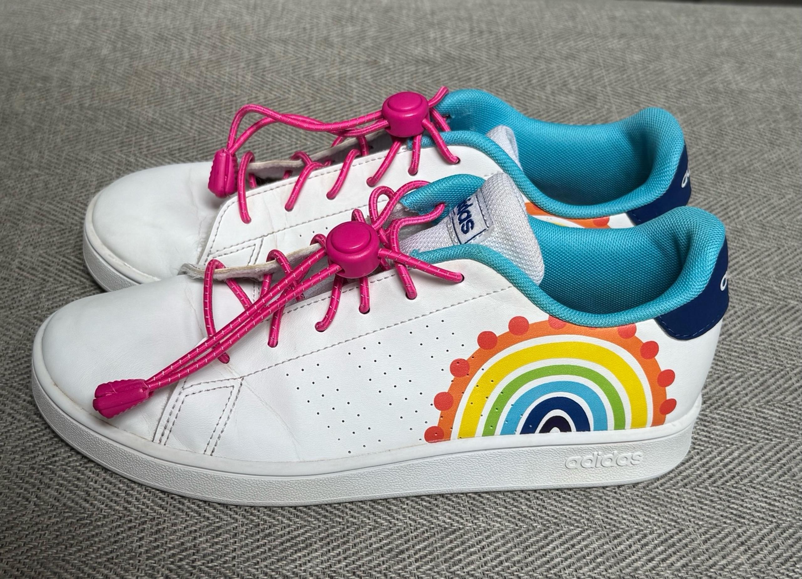 Advantage Rainbow Sneakers Shoes Youth Size 4 - Adidas