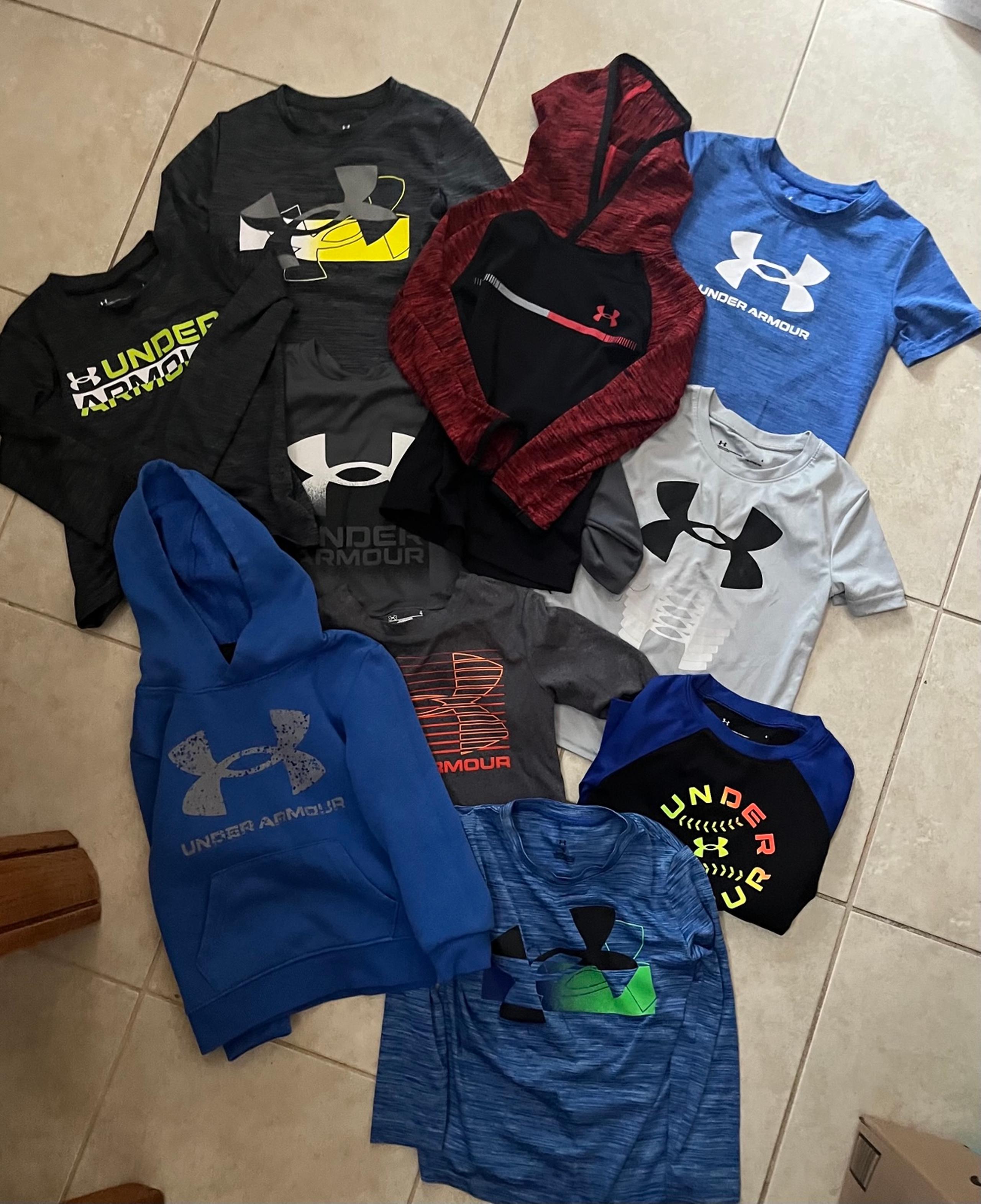 Under Armour (size 4) Bundle