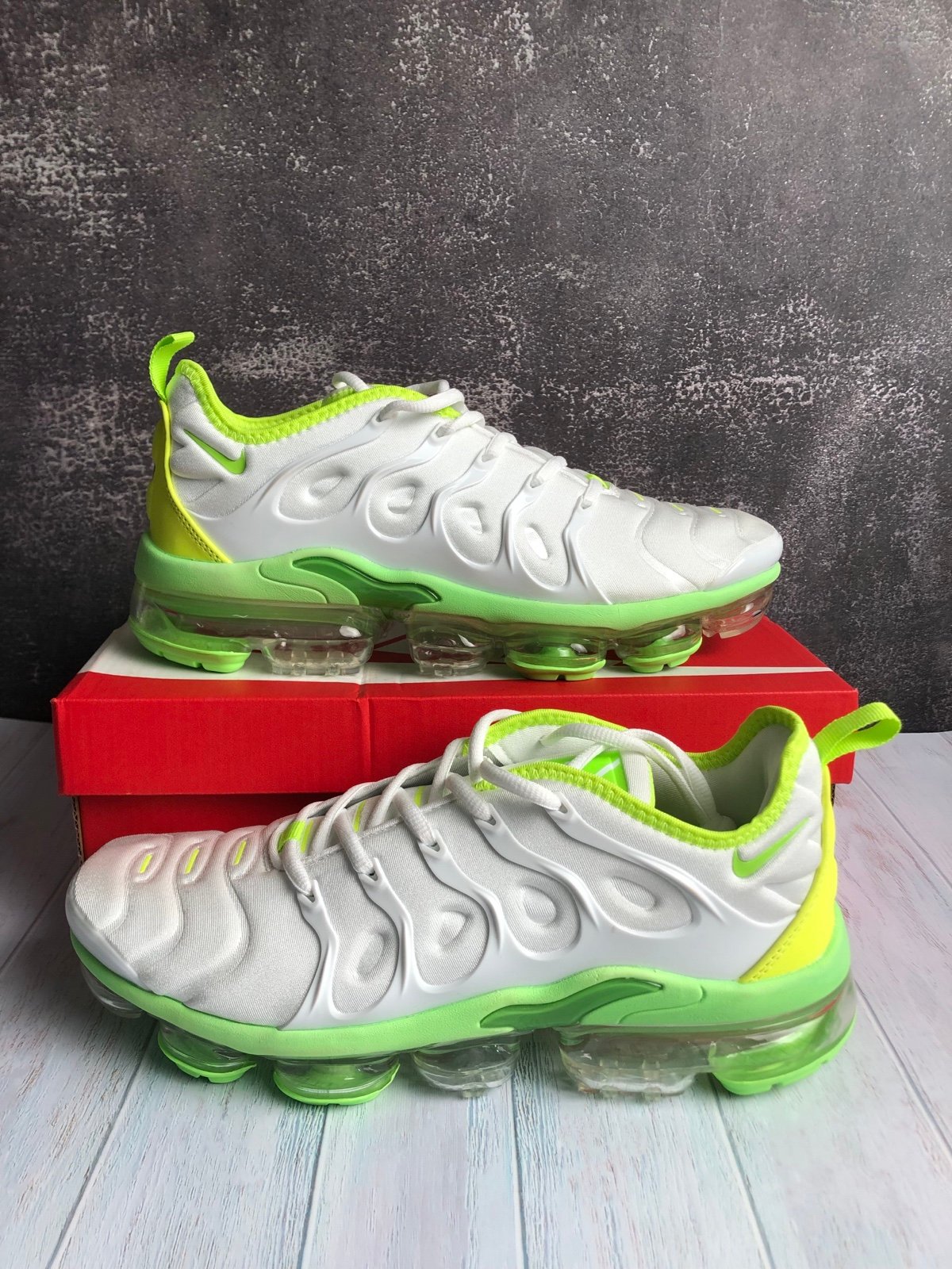 Nike Vapormax plus pastel 9.5 women