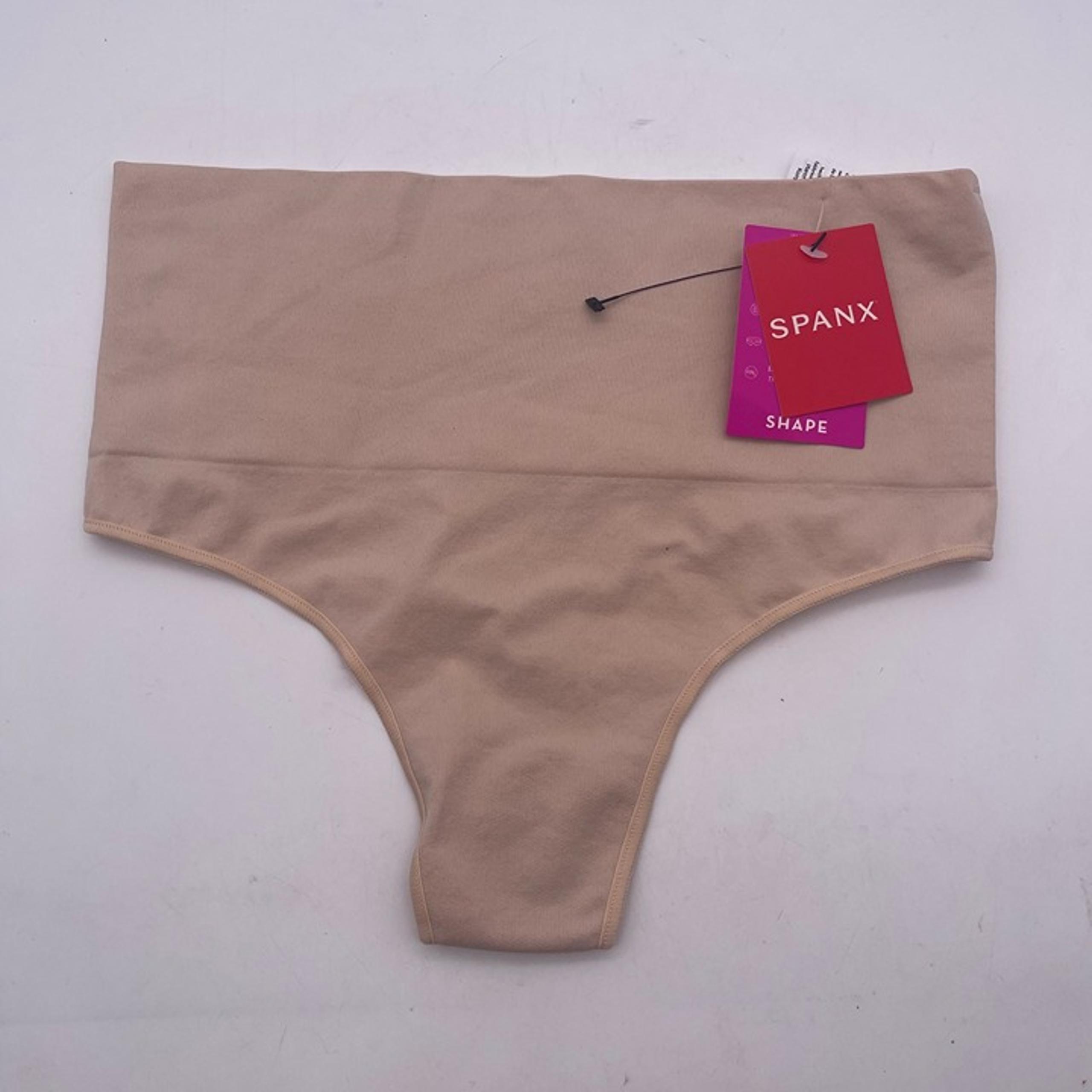 SPANX Womens SMALL Everyday Shaping Tummy Control Panties Thong, Soft Nude T3
