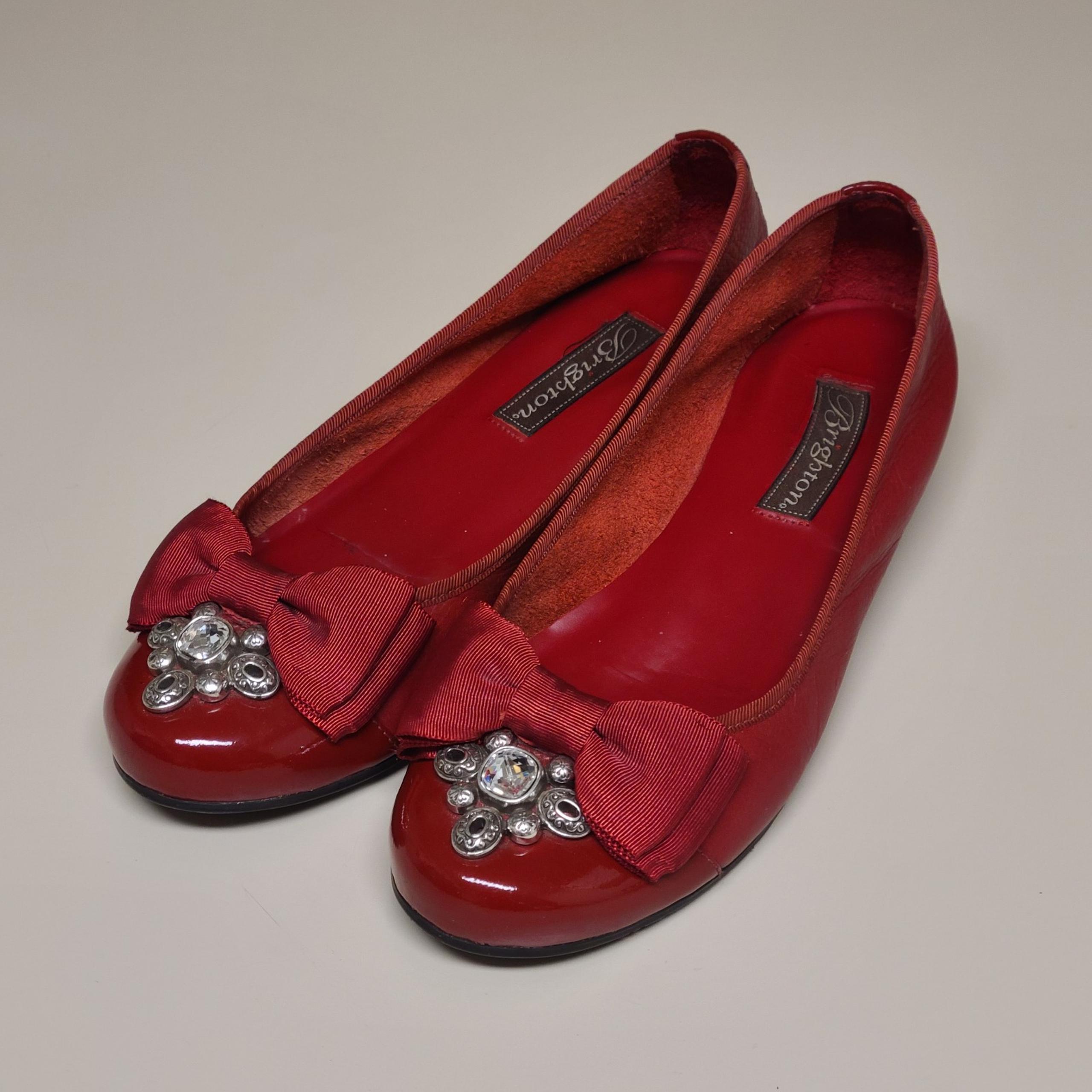 Brighton Bow leather ballet flats size 7