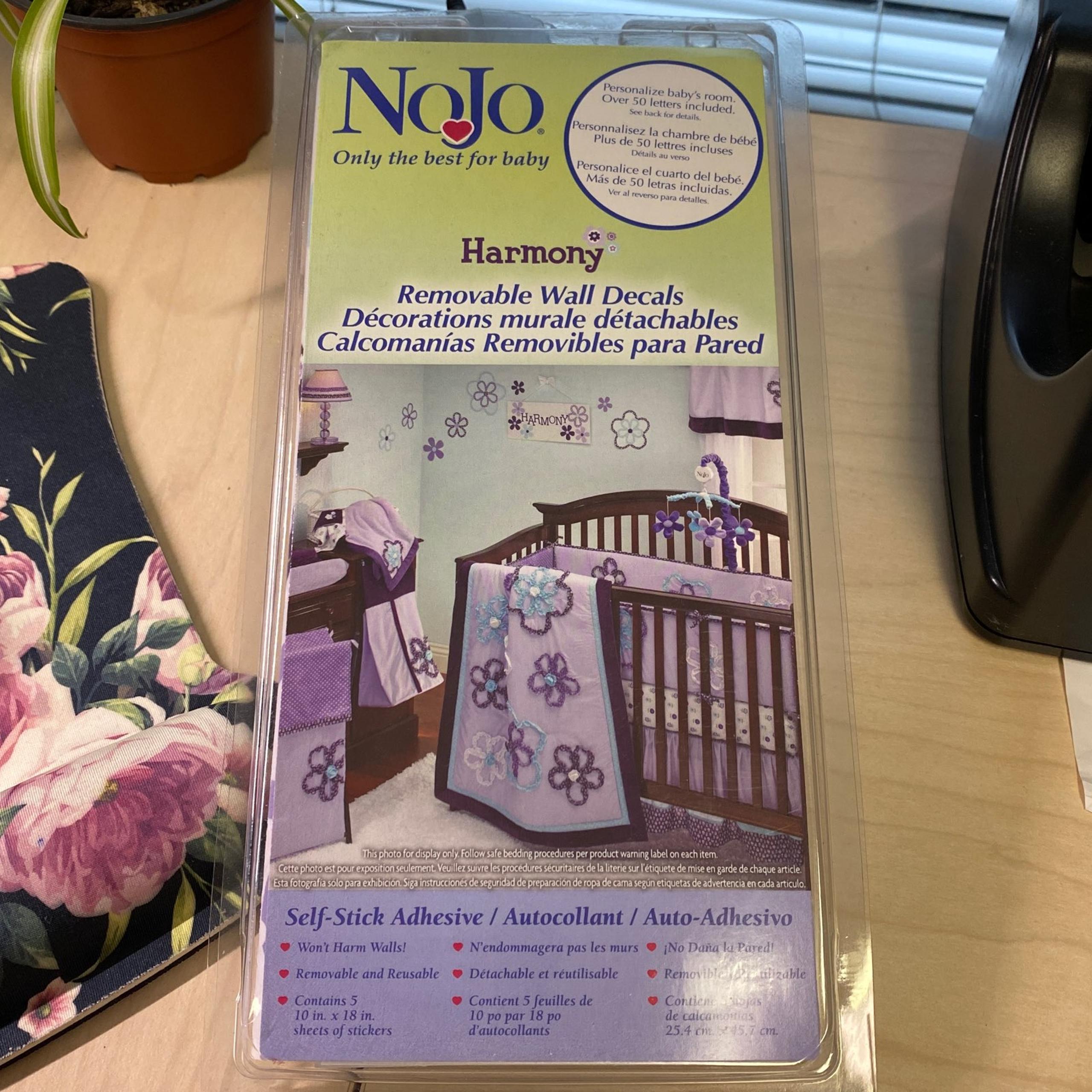 NOJO Harmony removable wall decals