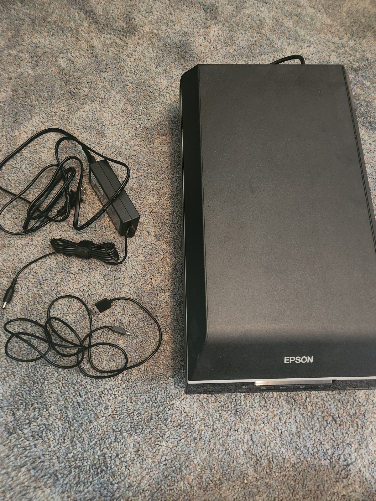 Epson V600 scanner