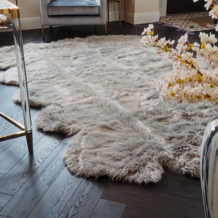 NEW FAUX FUR RUG GRAY 6 X 9 AREA RUG