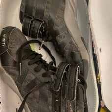 Nfinity beast cheer shoes Midnight 4.5