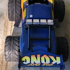 90s TYCO RC Big Bad Kong Monster Truck Parts or Repair Fast Shipping