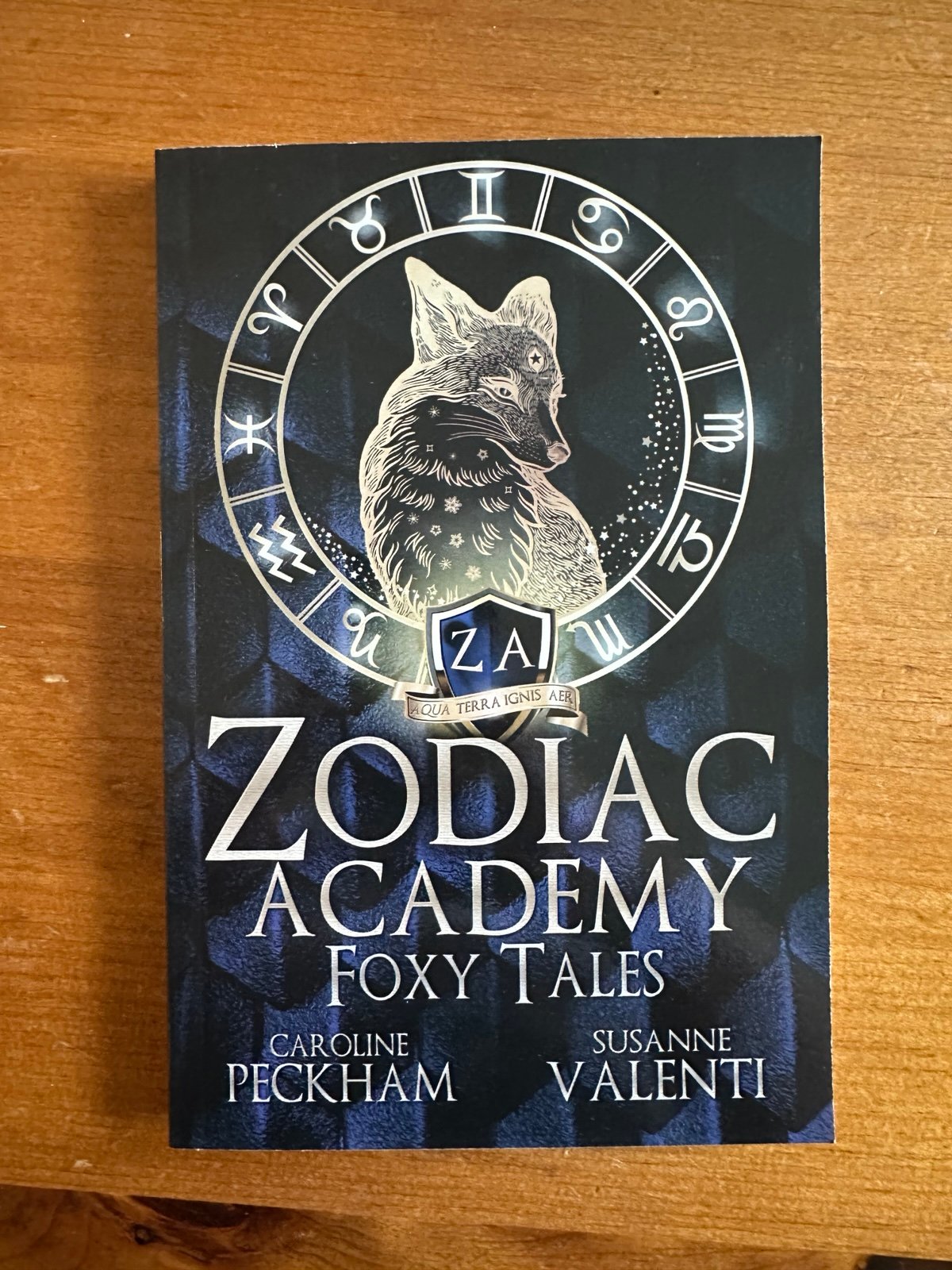 OOP Zodiac Academy Foxy Tales