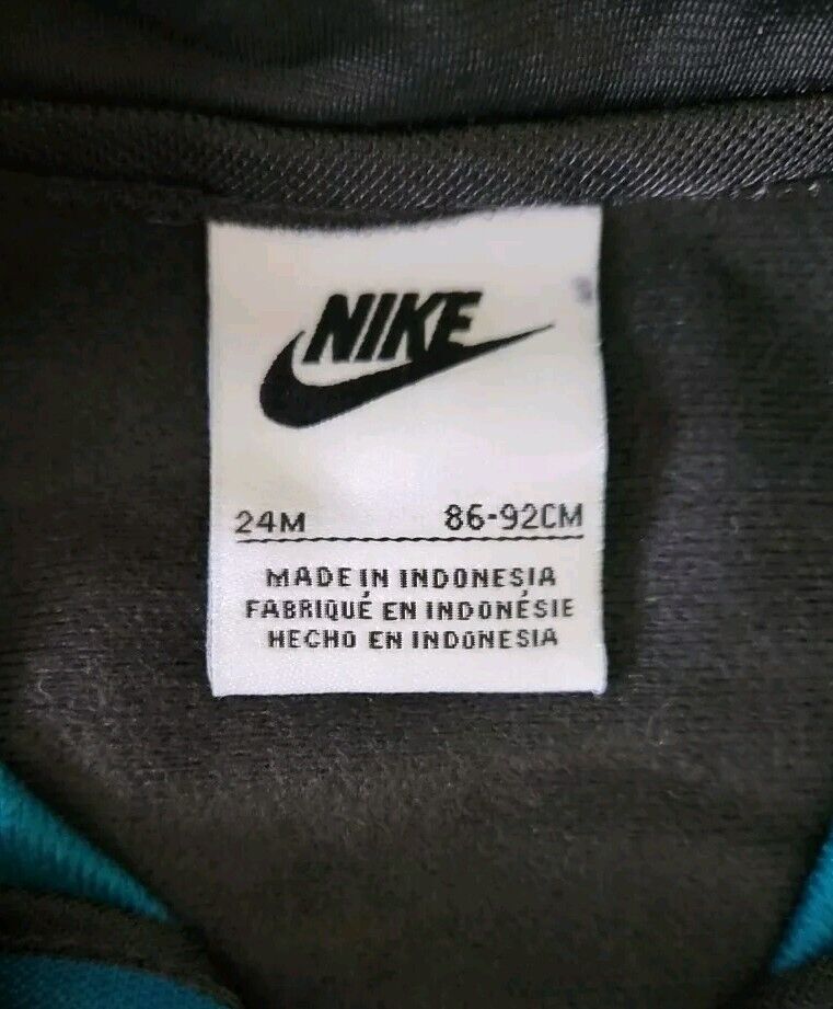 Nike Toddler Boys Jacket 24 Months Green Black.