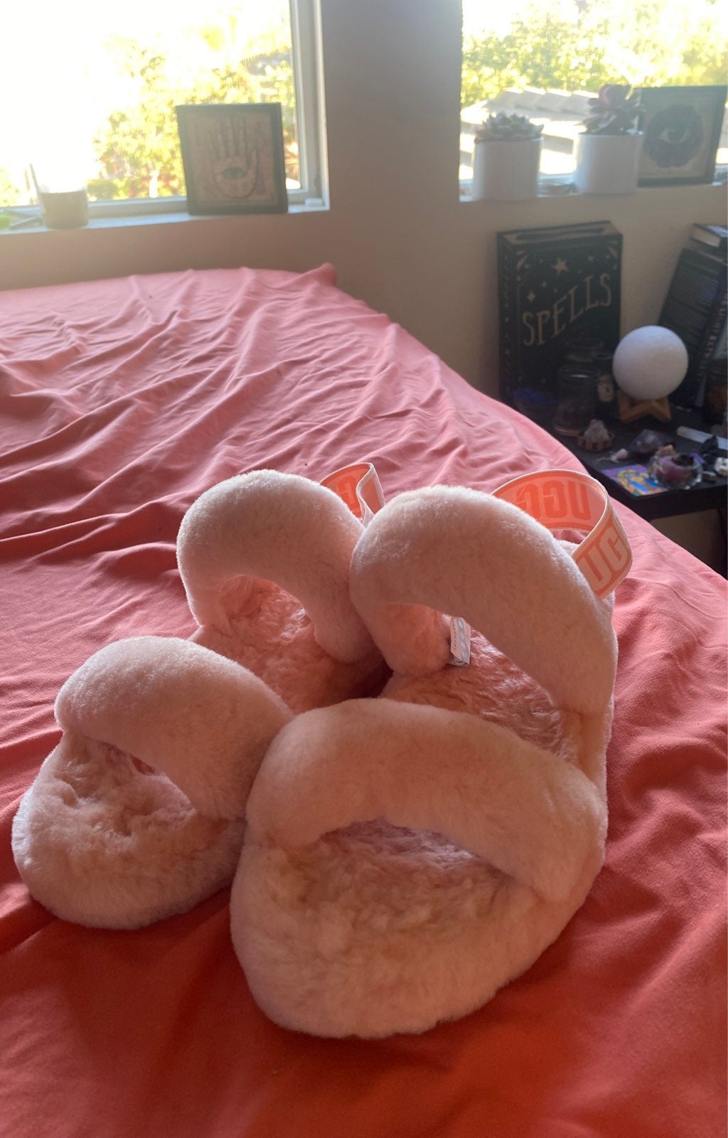 ugg slippers size 8