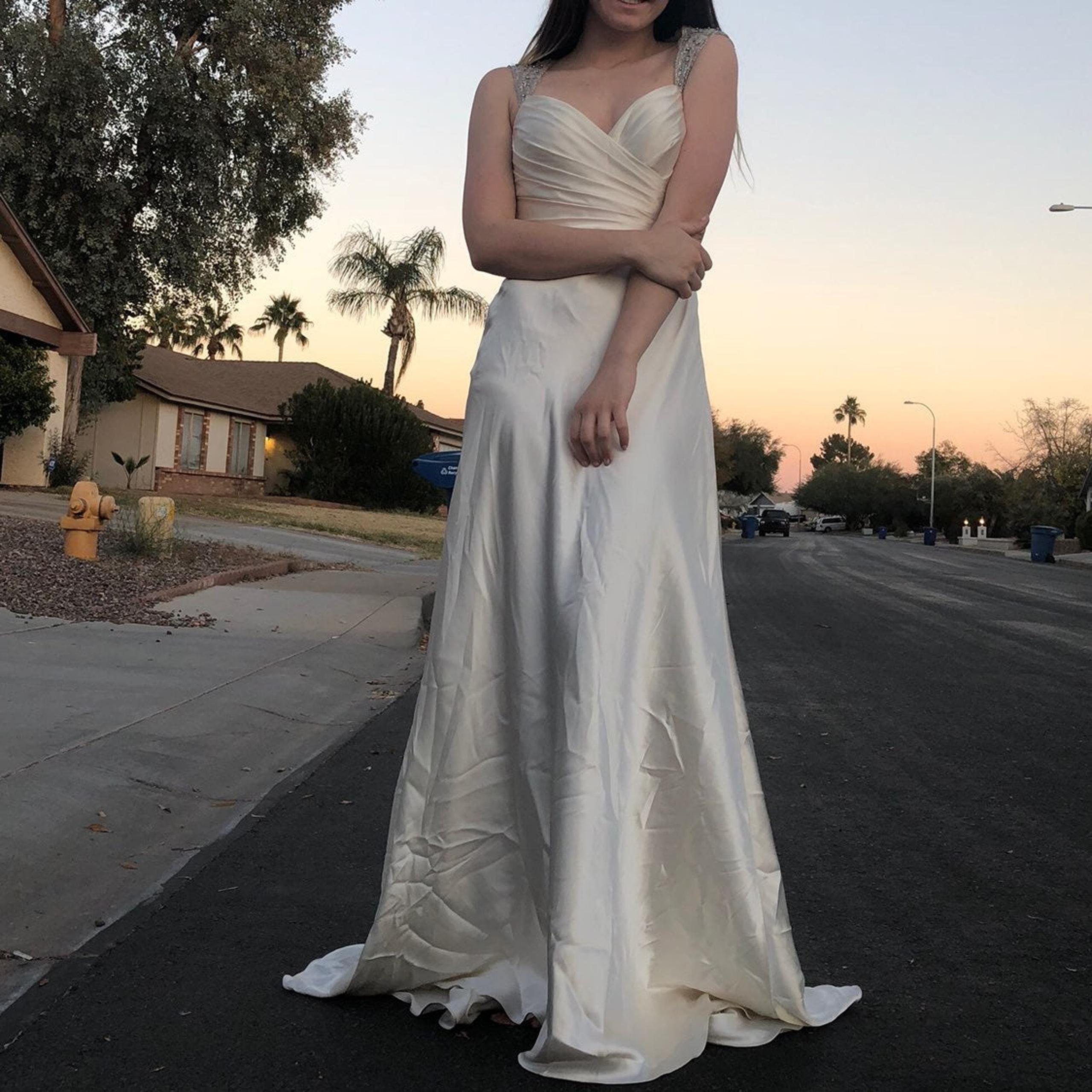 Stunning Wedding Dress Size 6