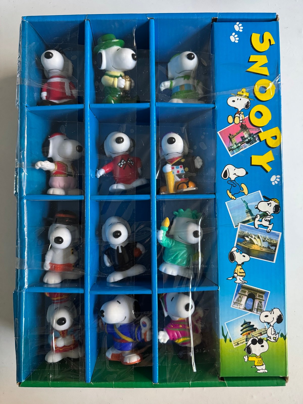 SNOOPY PEANUTS Collectable Box Figure Doll (28 bodies) wz/Box Vintage Rare F/S