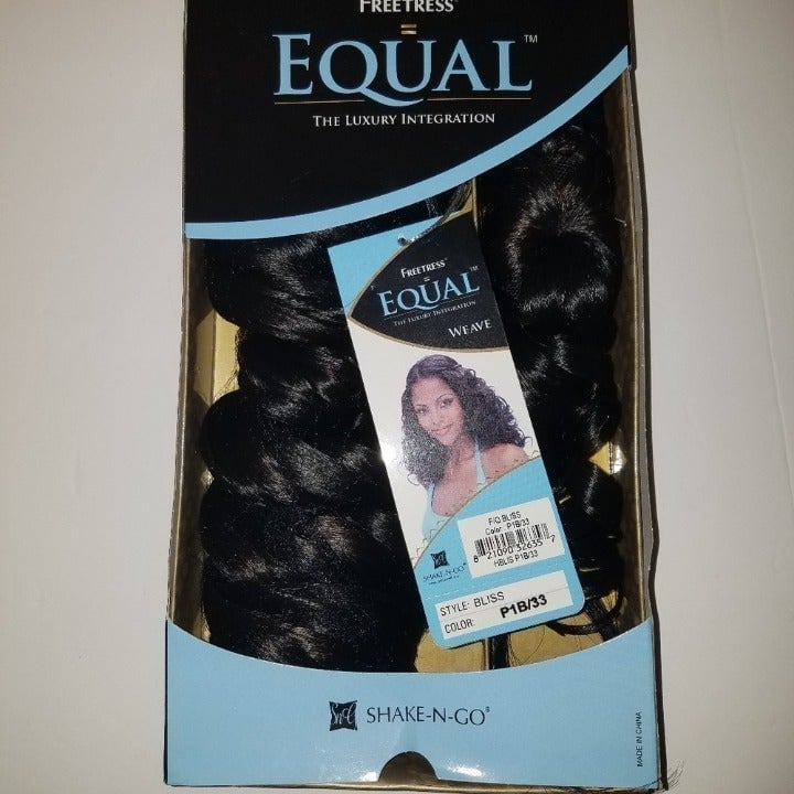 FREETRESS EQUAL SYNTHETIC WEAVE THE LUXURY INTERGRATION (P1B/33)